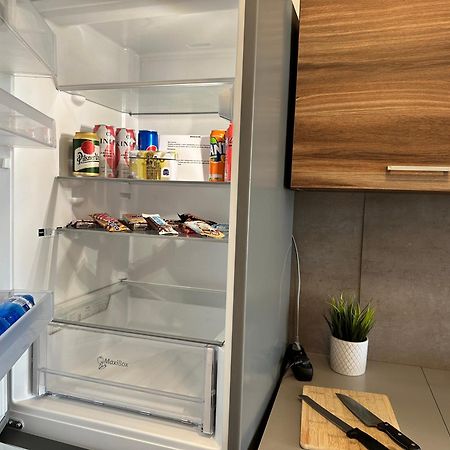 Self Check-In, Danube Bank, Free Parking Apartment Bratislava Luaran gambar