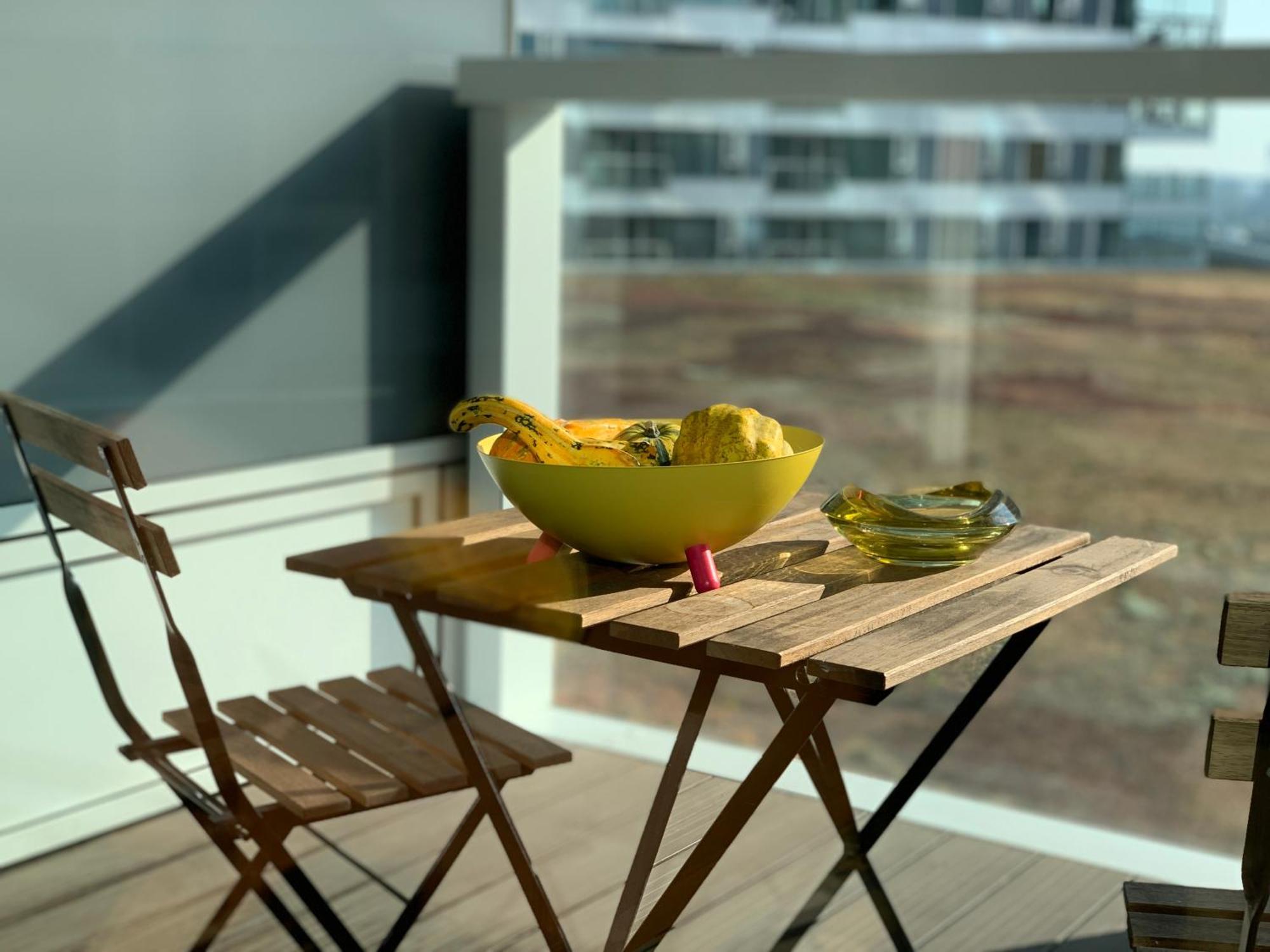 Self Check-In, Danube Bank, Free Parking Apartment Bratislava Luaran gambar
